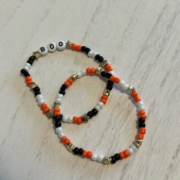 Halloween novelty bead‎ bracelets - Picture 1 of 2